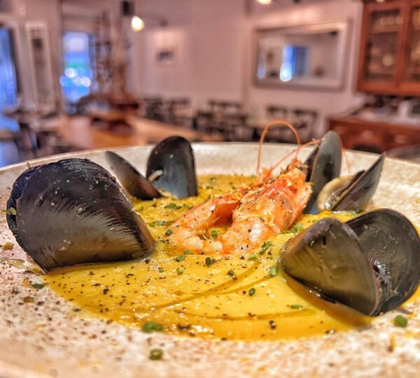 Ab oVo Mediterranean Restaurant στο Γαλαξίδι