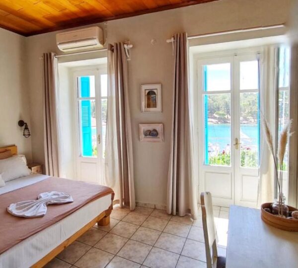 Seamore Pension-Παραδοσιακή διαμονή στο μαγευτικό Γαλαξίδι