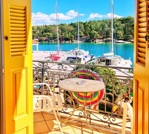 Seamore Pension-Παραδοσιακή διαμονή στο μαγευτικό Γαλαξίδι