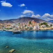 Άνοιξη στο Γαλαξίδι: Η καλύτερη εποχή να το επισκεφθείτε